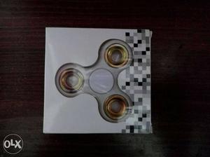 White And Gold Fidget Spinner In Box