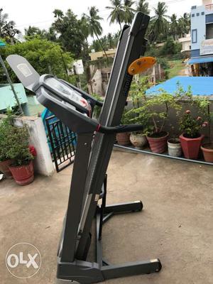 Aerofit tridmill in super condition