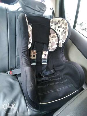 Branded Baby's Car Seat(negotiable)