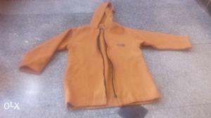 Fanta orange colour jacket for 4-7 year kids. 6