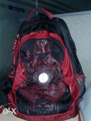 New skybag backpack, hardly 1 month used, selling