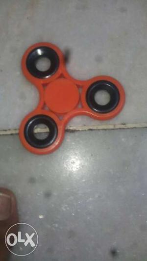 Smooth fidget spinner brand new. spins for about