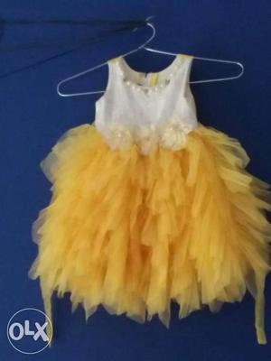 Toddler Girl's White And Yellow Scoop Neck Sleeveless