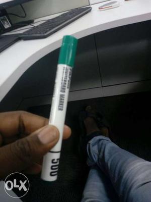 White And Green Marker