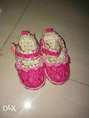 White And Pink Floral Mary kids shoes