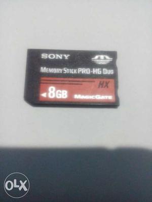 8GB memory stick with games