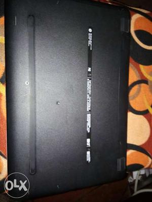 A good condition laptop for sell i3 1 TV hard disk
