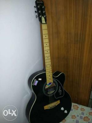 A good quality givson guitar as fresh as new one