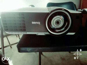 Black And Silver Benq Projector
