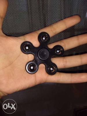 Brand new fidget spinner (without box)