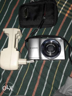 Gray Canon Point And Shoot Camera Kit