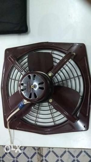 Khaitan 3 piece exhaust fan to sale, good and running