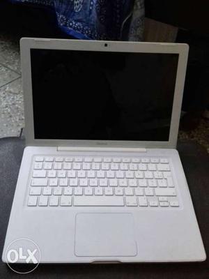 Macbook a