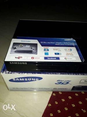 Samsung 3D blu ray player with USB with remote