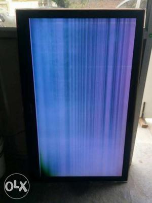 Samsung led TV for sale 46 inches screen problem