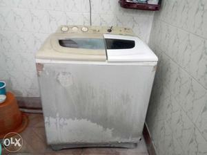 TV, Fridge, Washing Machine for sale
