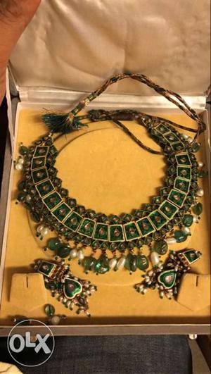 Antique gold meena and diamond necklace