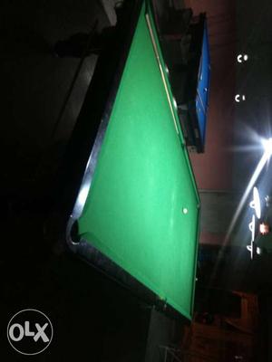 Black Wooden 3 Billiard Table 1 pool table1x box,2 tv and