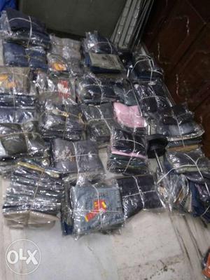 Children's jeans 1 to 10 yrs, nearly 300pcs