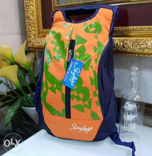 College skybags bagpacks for guys n girls
