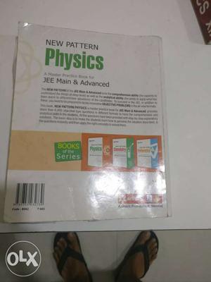 DC Pandey Physics, Jee mains. Good as new