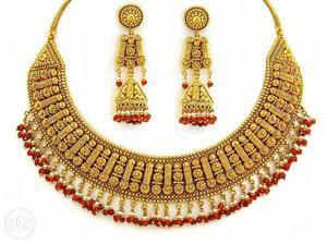 Designer necklace set.Gold jwellery designs.