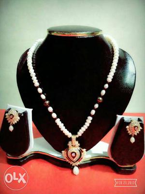 Hydrabadi pearls,loest price, brand new.