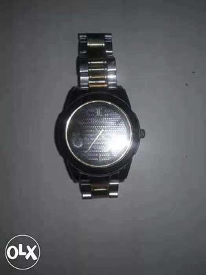 I want to sell my logues original watch no bill