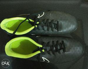 One time used- football shoes.size 8