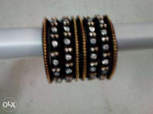 Thread bangle with stone for sale