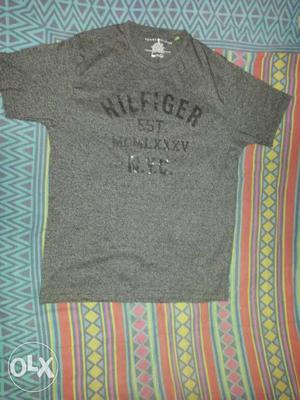 Tommy Hilfiger T-shirt, Brand new.