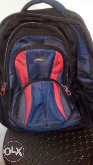 Very good quality bag for College n tour types,