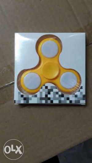 Yellow Hand Spinner With Box