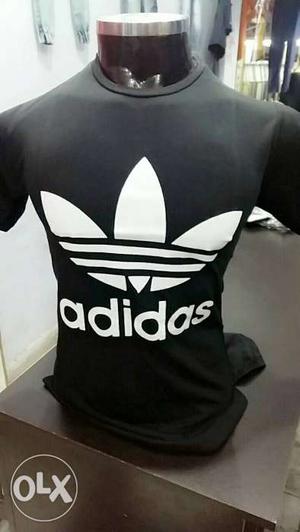 Adidas t-shirt SIZE:M,L,XL