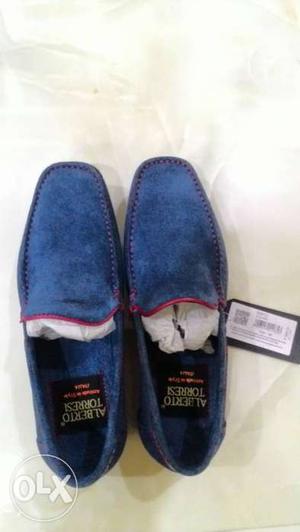 Alberto Torresi blue loafers in excellent condition. Size 40