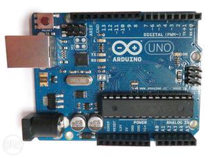 Arduino Uno with various components
