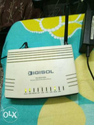 Digisol Wi-Fi router working condition negotiable
