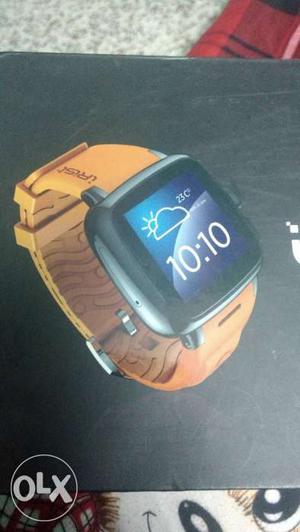 IRist smart watch 8 months old not used