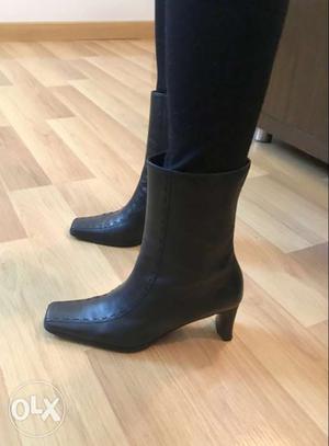 Ladies boots size 37 / ashley