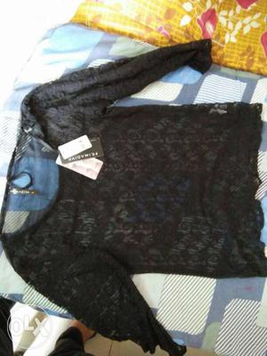 Net black top size:L not even use one time