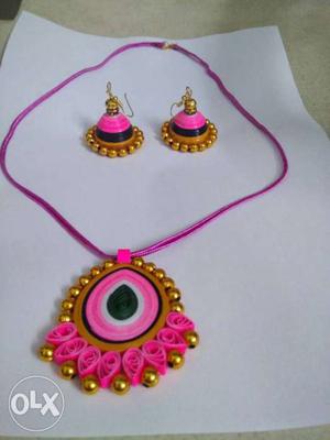 Pink And Brown Necklace And Earrings