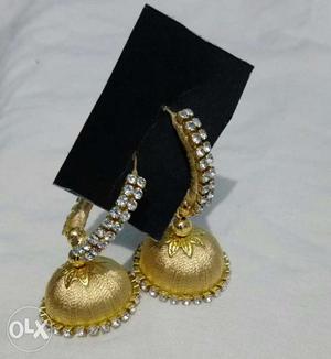 Silk thread earring golden color