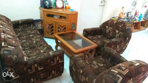 3+1+1 brown colour sofa set with centre table