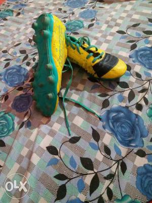 A sega spike boots, size 6 and in a very good condition