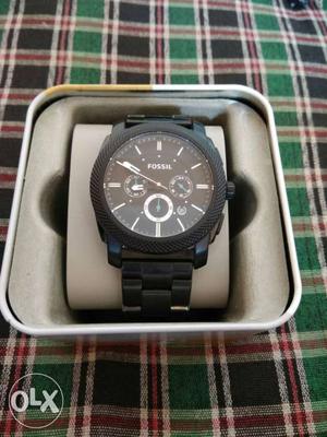 Black Fossil Chronograph Watch With Chain Band