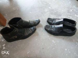 Black shoes 2 pair, in good condition. 1 zip
