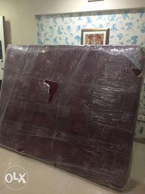 Brand new Restolex (only 3 months old) king Size mattress.