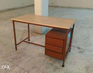 Brown wooden office desk 5 yrs old, in good