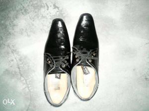 Casual shoes(7 ind/uk, 8 usa) only one tym use...