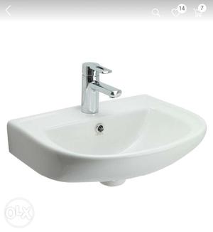 Cera wash basin.totally new. Not used. Urgent